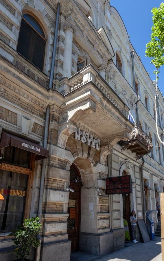 Hotel Avenue 106 Tbilisi Exterior photo